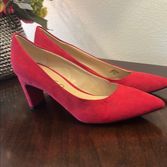 Unisa Red Suede Heels Classic Stiletto Pumps - Picture 3 of 9